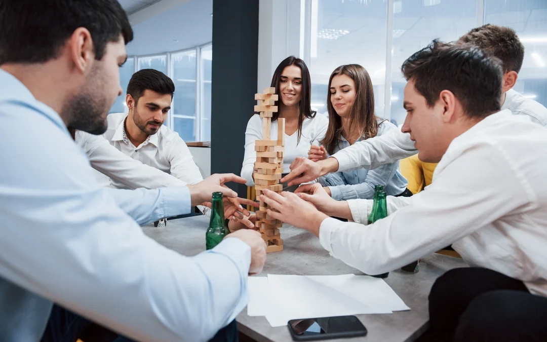 13 Fun & Effective Employee Engagement Games to Boost Workplace Morale